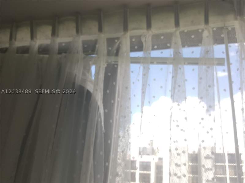 1 bedroom Condominium at 16919 N Bay Rd 608, Plaza Of Americas Condo P, Sunny Isles Beach — photo 3