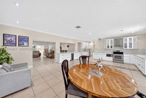 8250 SW 118th Ter, Miami FL - photo 10 of 63