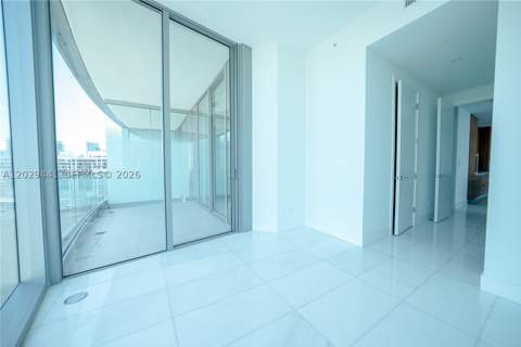 175 SE 25th Rd 2103, Miami FL - photo 7 of 27