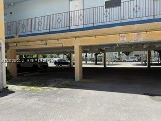1555 W 44th Pl 203, Hialeah FL - photo 23 of 25