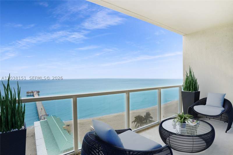 2 bedroom Condominium at 16699 Collins Ave 1002, La Perla Condo, Sunny Isles Beach — photo 3