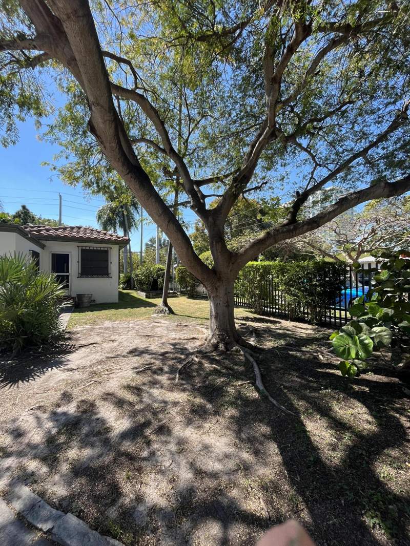2 bedroom SingleFamilyResidence at 175 SW 25th Road, Brickell Hammock Un 1, Miami — photo 2