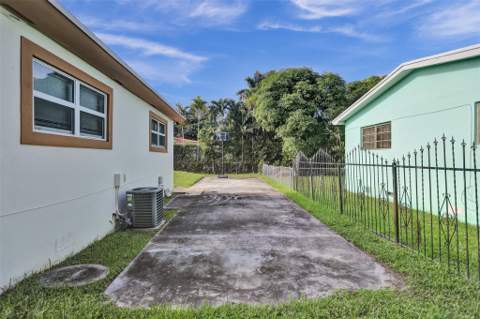 30 NE 139th Street, Miami FL - photo 8 of 71