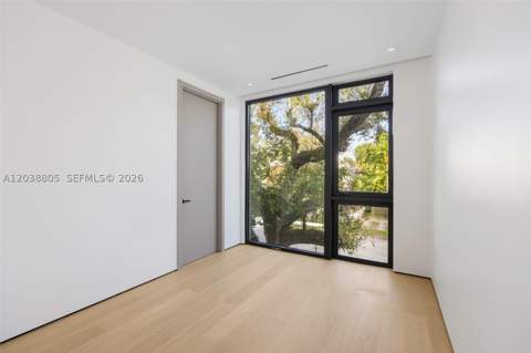 3144 Elizabeth St, Coconut Grove FL - photo 24 of 39