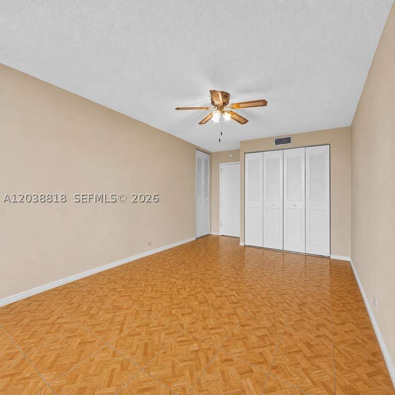2 bedroom Condominium at 230 174th St 404, Winston Tower 300 Condo, Sunny Isles Beach — photo 4