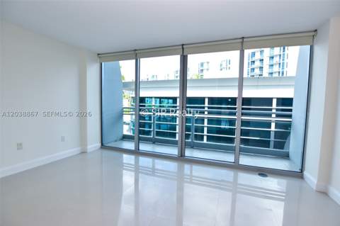 2950 NE 188th St 336, Aventura FL - photo 8 of 42