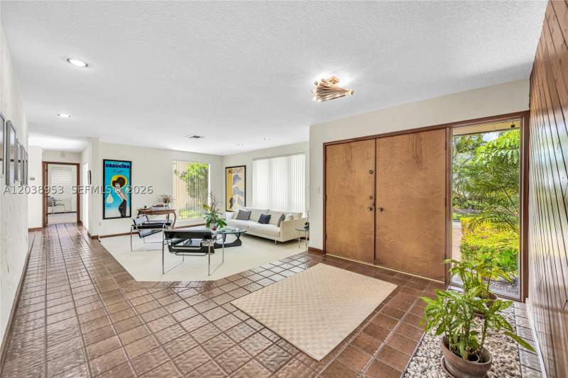 4 bedroom SingleFamilyResidence at 10245 SW 130th St, Brittany Acres, Miami — photo 3