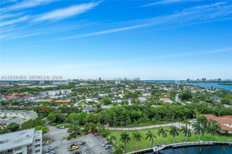2 bedroom Condominium at 1800 NE 114th St 1811, Cricket Club Condo, Miami — photo 2