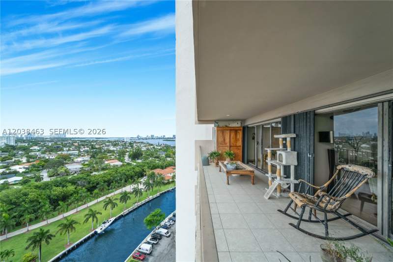 2 bedroom Condominium at 1800 NE 114th St 1811, Cricket Club Condo, Miami — photo 3