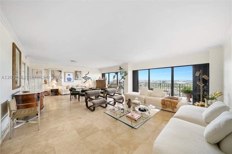 2 bedroom Condominium at 1800 NE 114th St 1811, Cricket Club Condo, Miami — photo 4