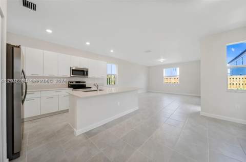 2373 NW 130th St, Miami FL - photo 12 of 30