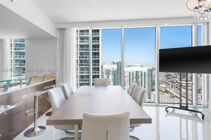 2 bedroom Condominium at 475 Brickell Ave 4315, Iconbrickell Condo No 1, Miami — photo 5
