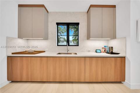5111 Alhambra Cir, Coral Gables FL - photo 15 of 60