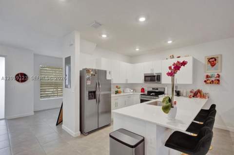 12859 SW 243rd Ter, Homestead FL - photo 7 of 36