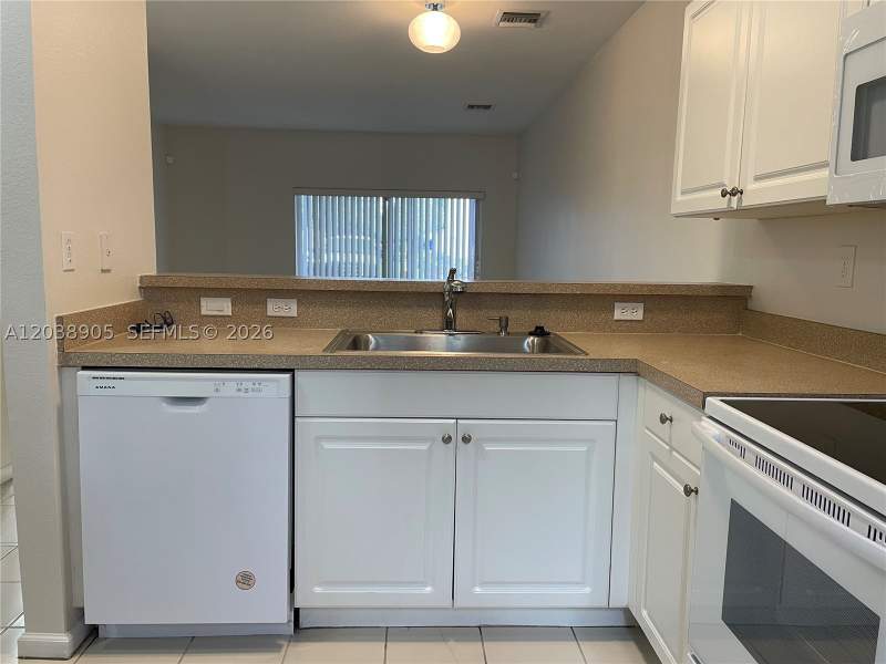 2 bedroom Townhouse at 17341 NW 7th Ave 605, Solabella Condo, Miami Gardens — photo 5