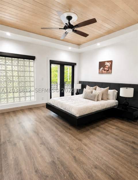 10395 SW 67th Ave, Pinecrest FL - photo 20 of 47