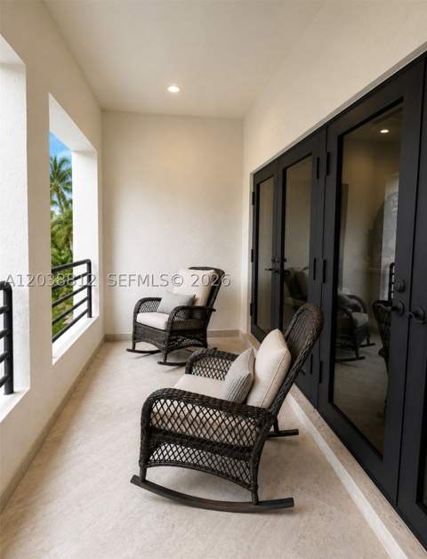 10395 SW 67th Ave, Pinecrest FL - photo 24 of 47