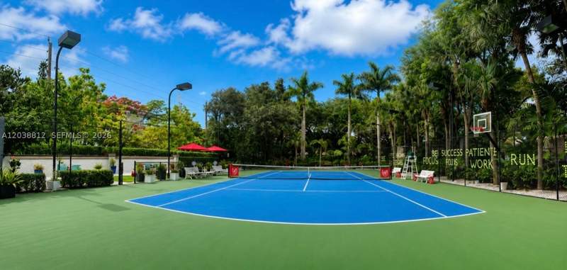 7 bedroom SingleFamilyResidence at 10395 SW 67th Ave, Pinecrest Lake Estates Re, Pinecrest — photo 3