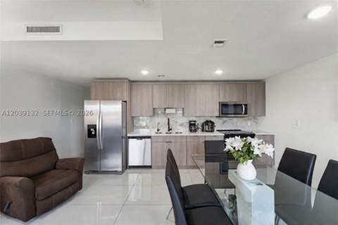 14590 SW 260th St, Homestead FL - photo 7 of 22