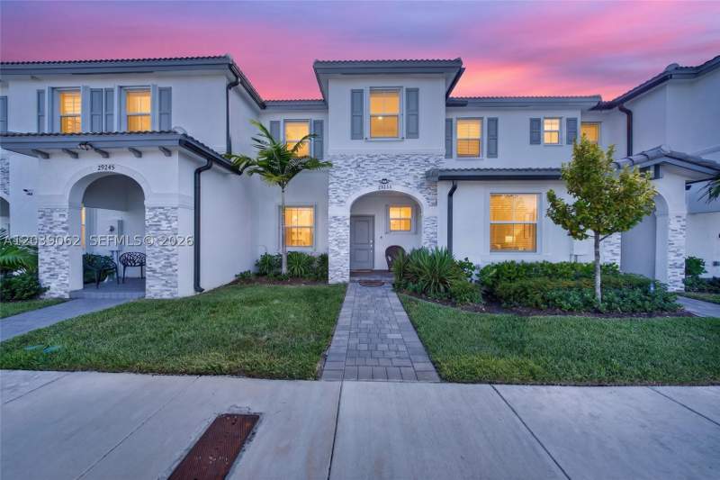 3 bedroom Townhouse at 29253 SW 162nd Ct, miami dade, Homestead — photo 1
