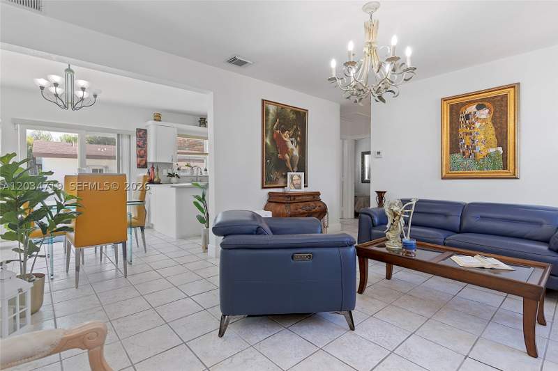 4 bedroom SingleFamilyResidence at 6801 SW 27th St, Artbilt Homes, Miami — photo 5