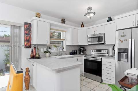 6801 SW 27th St, Miami FL - photo 9 of 34