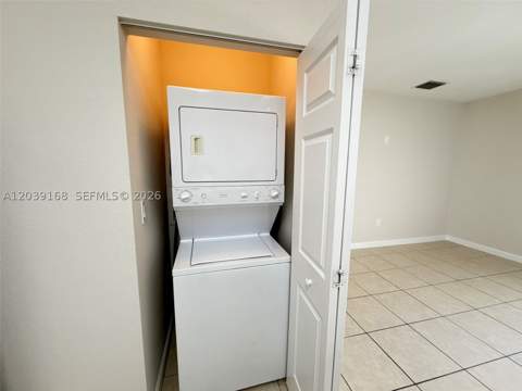 1720 NE 33rd Ave 102-5, Homestead FL - photo 11 of 30