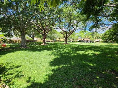 15561 SW 110th Ter, Miami FL - photo 13 of 39