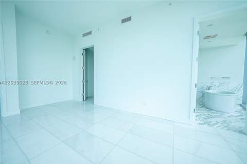 175 SE 25th Rd 2704, Miami FL - photo 6 of 26