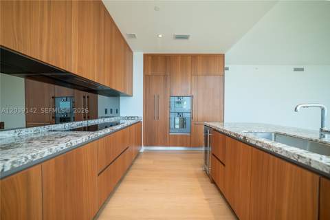 175 SE 25th Rd 702, Miami FL - photo 16 of 30