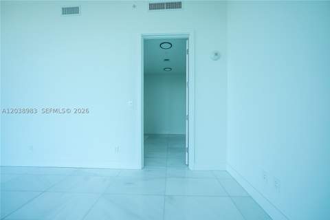 175 SE 25th Rd 2703, Miami FL - photo 12 of 24