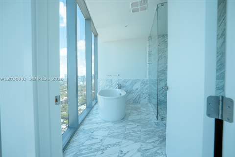 175 SE 25th Rd 2703, Miami FL - photo 14 of 24