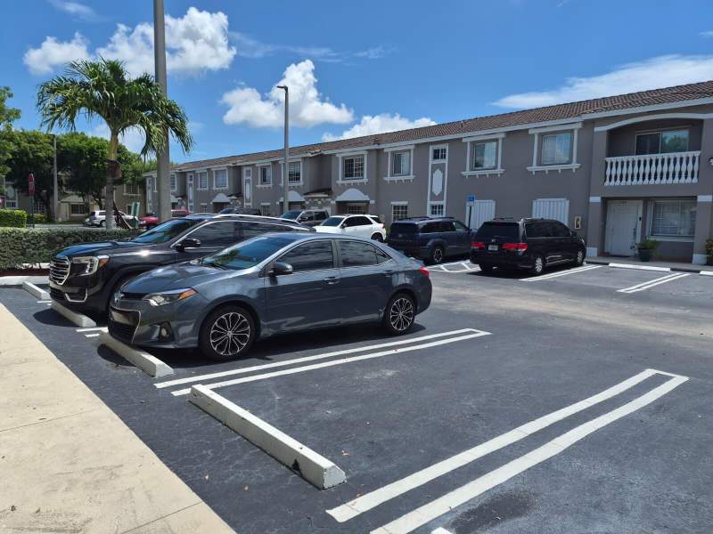 2 bedroom Condominium at 7211 NW 174th Terrace 203, Garden View Villas Homes C, Hialeah — photo 2