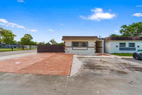3930 NW 207 St Road, Miami Gardens FL - photo 19 of 25