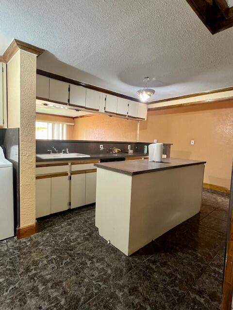 3 bedroom Townhouse at 3930 NW 207 St Road, Vista Townhouse Sec C, Miami Gardens — photo 4