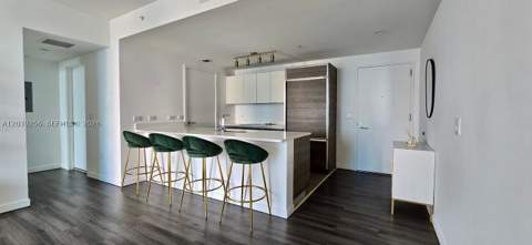 1100 S Miami Ave 3808, Miami FL - photo 8 of 39