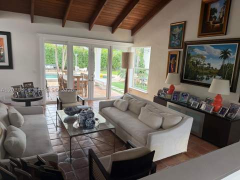 11521 SW 98th Ct, Miami FL - photo 7 of 22