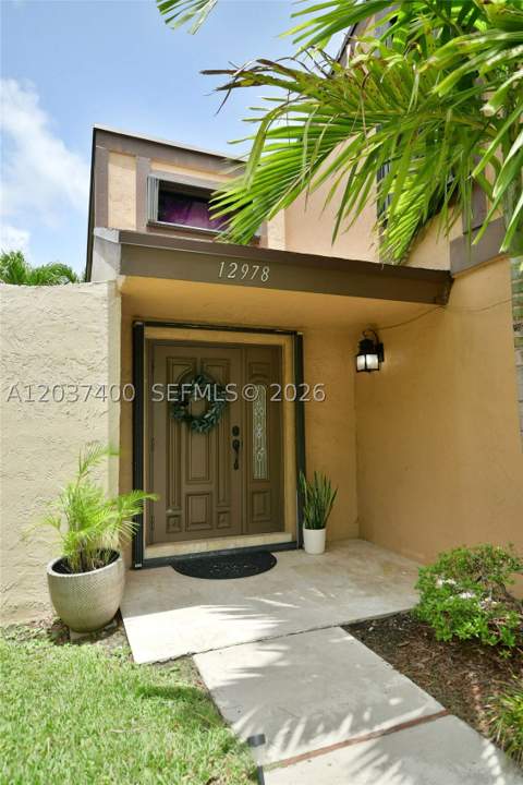 12978 SW 91st Pl, Miami FL - photo 13 of 84