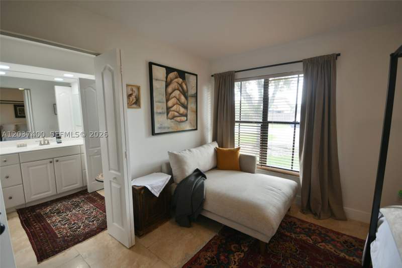 3 bedroom SingleFamilyResidence at 12978 SW 91st Pl, Briar Lake, Miami — photo 4