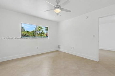 445 SW 11th St 102, Miami FL - photo 15 of 28