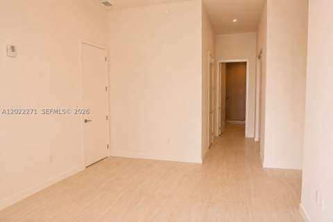 77 SE 5 St Uph03, Miami FL - photo 13 of 44