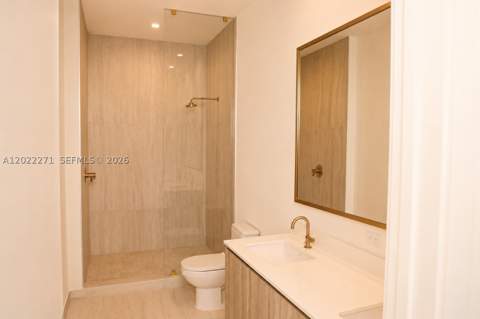 77 SE 5 St Uph03, Miami FL - photo 8 of 44