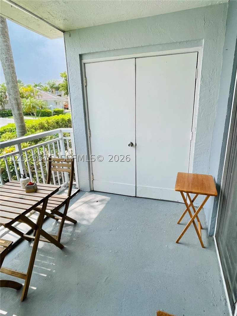 1 bedroom Condominium at 8600 SW 212th St 208, Le Club At Old Cutler Con, Cutler Bay — photo 2