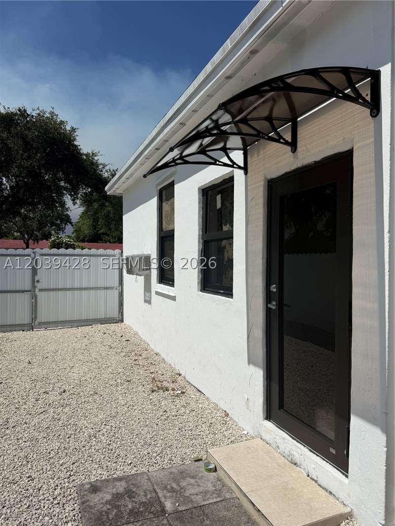 3 bedroom SingleFamilyResidence at 1880 NE 159th St, Fulford Homes, North Miami Beach — photo 5