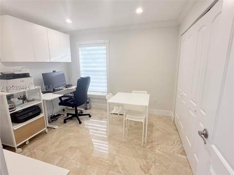 19331 NW 57th Ct, Miami FL - photo 15 of 38