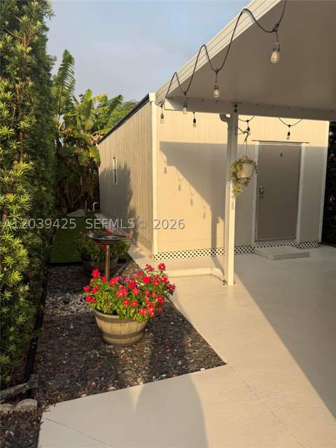 19331 NW 57th Ct, Miami FL - photo 23 of 38