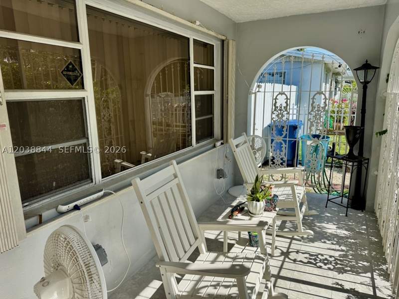 3 bedroom SingleFamilyResidence at 15940 NW 37th Pl, Venetian Gardens-Rev, Miami Gardens — photo 3