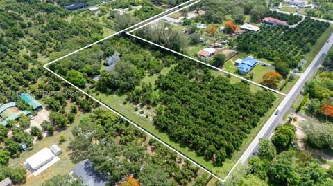 26950 SW 157th Ave, Homestead FL - photo 11 of 78