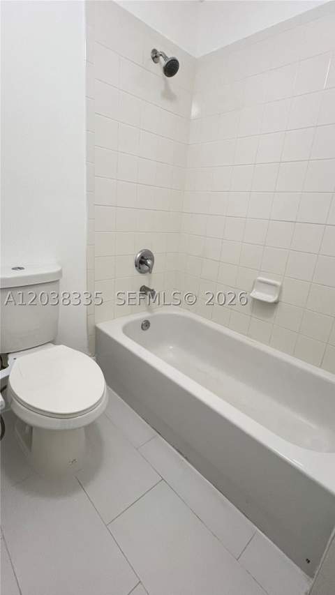 22721 SW 88th Pl 9-19, Cutler Bay FL - photo 18 of 51