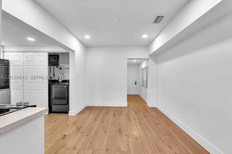 5 bedroom SingleFamilyResidence at 4719 E 8th Ct, Ingleside Park, Hialeah — photo 1